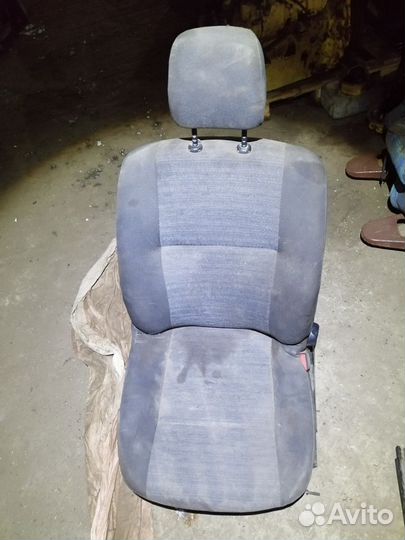 Переднее правое сидение Renault Duster