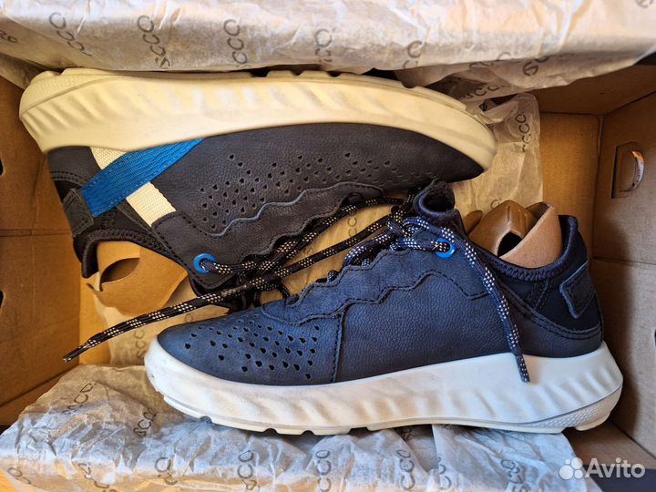Кроссовки ecco б/у