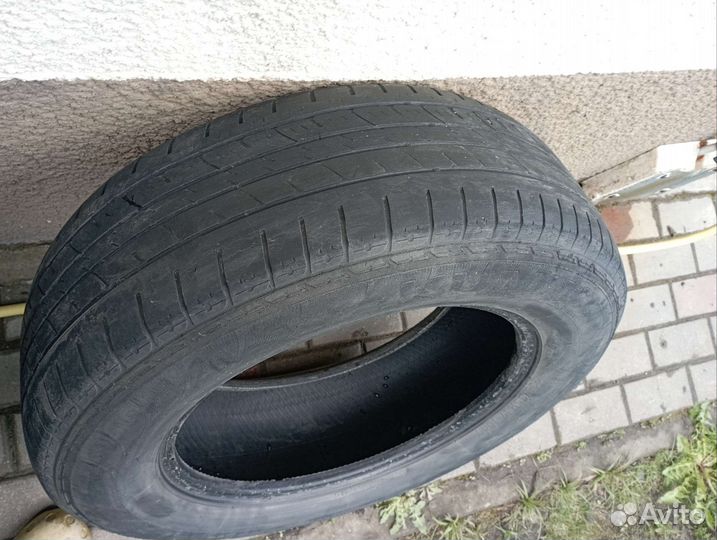 Kumho Solus KL21 235/65 R17