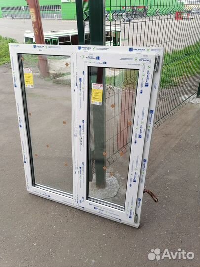 Пластиковые окна 1000х1200 мм