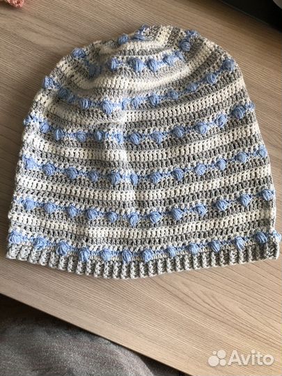 Шапка женская вязаная ручная работа