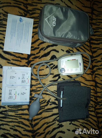 Тонометр автоматический