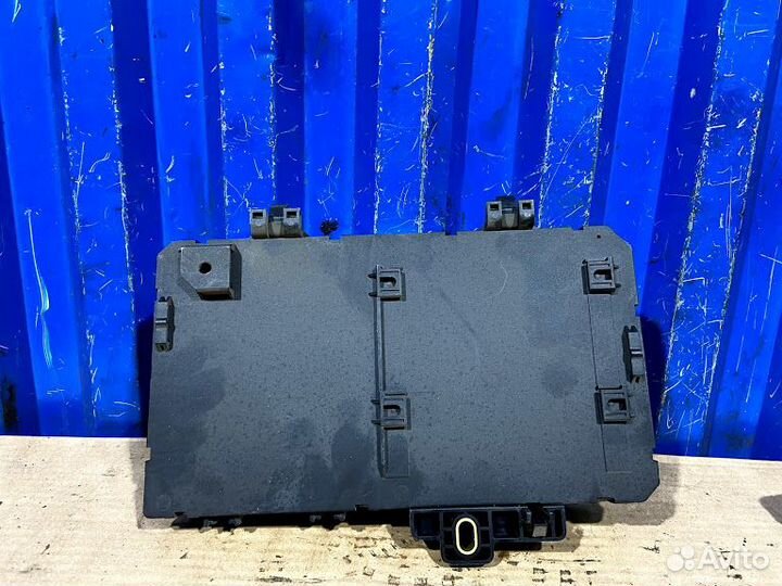 Блок предохранителей Opel Astra H 1.6 Z16XEP 2006