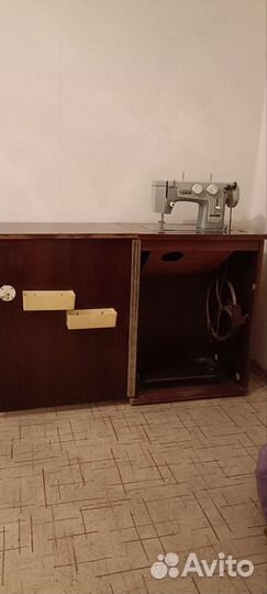 Швейная машинка чайка III