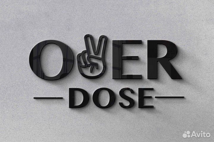 Официант в Street Food Bar