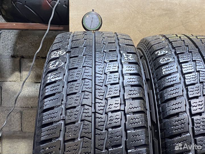 Hankook Winter RW06 215/65 R16C