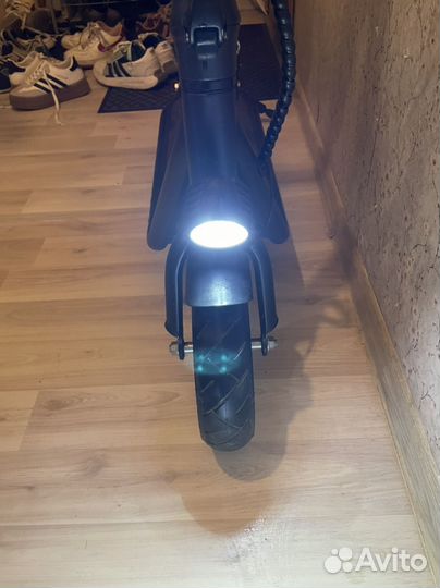 Электросамокат iconBIT Kick Scooter Trident 100