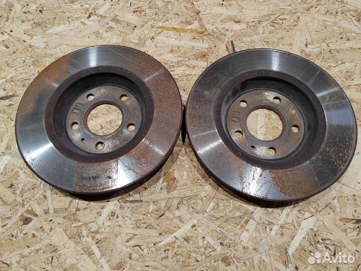 Диск тормозной задний Audi Q5 1 8K0615601B