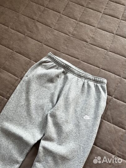 Серые брюки nike спортивные 52-54
