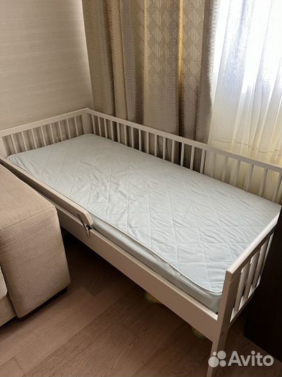Детская кровать от 3 лет с матрасом бу