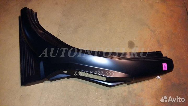 Крыло заднее внешнее левое Mitsubishi L200 (KB)