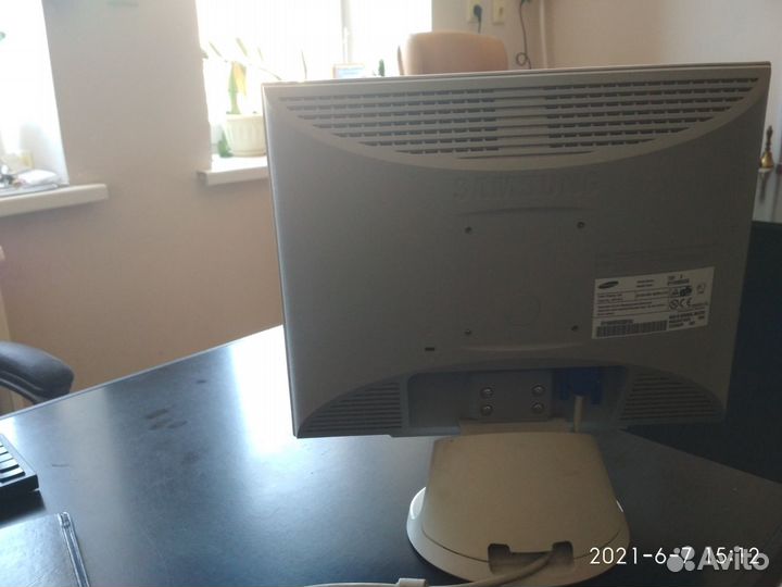 Монитор для компьютера