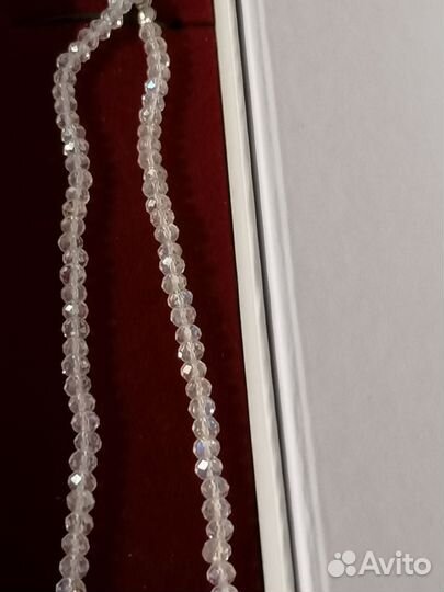 Элегантные бусы из хрустального стекла