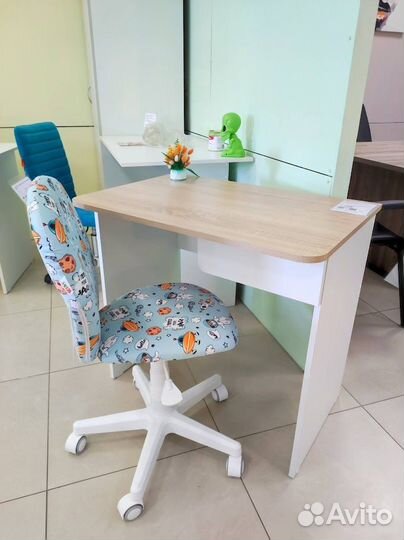 Детский компьютерный стол