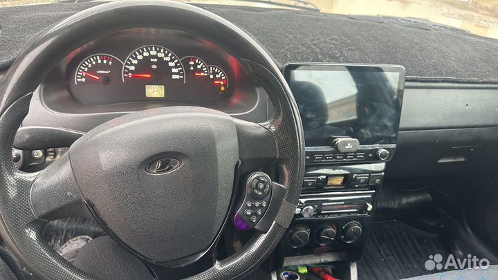 Салон приора 10г