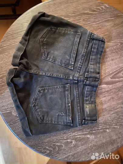 Джинсовые шорты