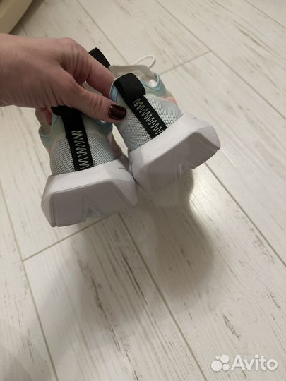 Кроссовки nike, reebok