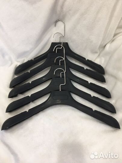 Плечики для верхней одежды для офиса