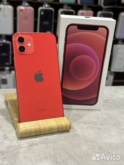 iPhone 12, 64 ГБ
