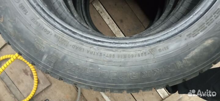 Nokian Tyres Hakkapeliitta 7 205/60 R16