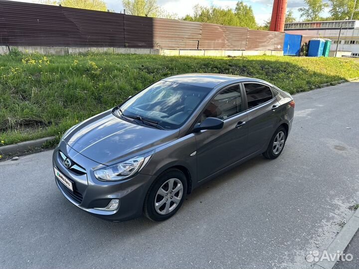 Hyundai Solaris 1.4 AT, 2013, 222 888 км