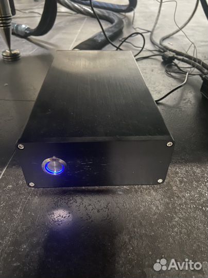 Проигрыватель винила Clearaudio Concept