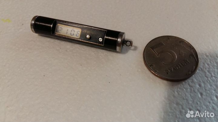 Часы. наручные СССР Слава. победа.электроника