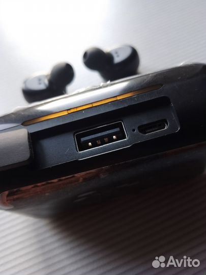 Беспроводные наушники F9