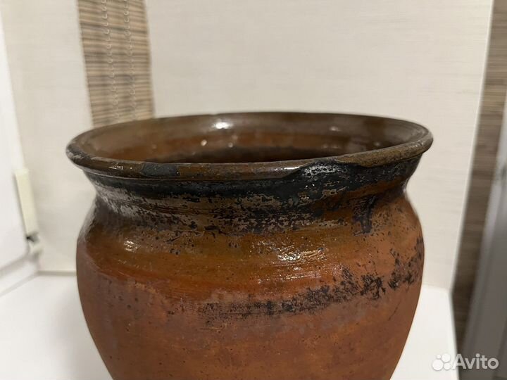 Крынки, горшки, тарелка глиняные