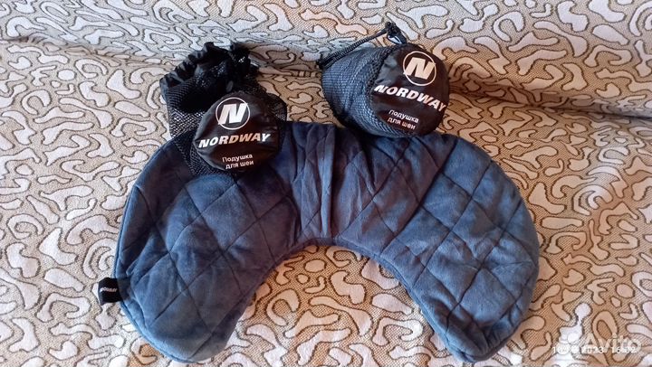 Подушка для шеи надувная