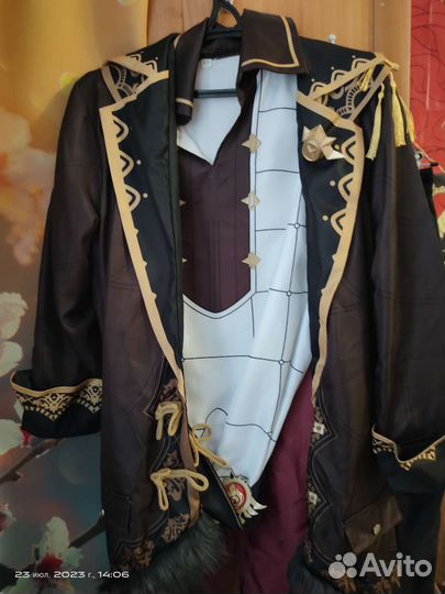 Косплей Дилюк фулл парик