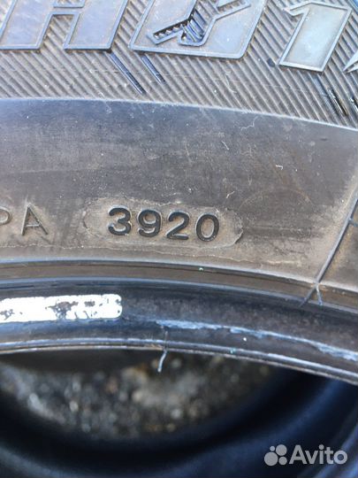 Grenlander Colo H01 215/55 R17 94