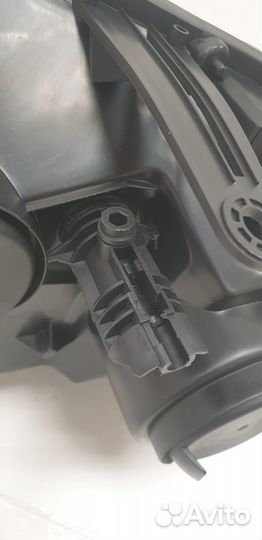 Фара правая Renault duster