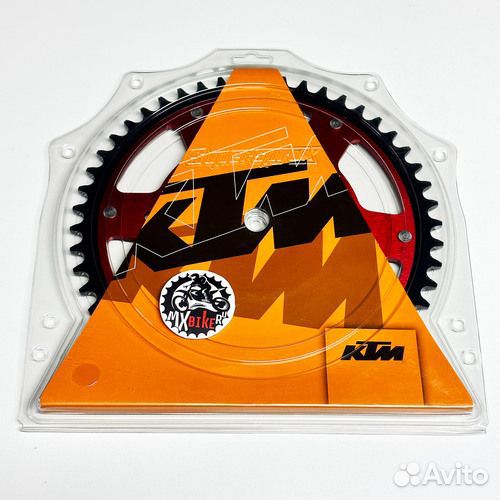 Звезда задняя биметаллическая красная 52 зуба GasG