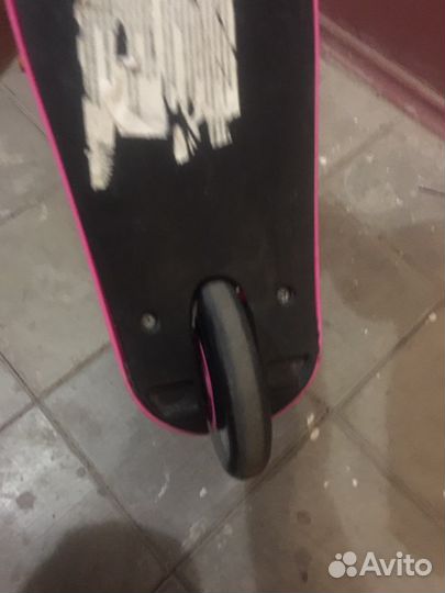 Самокат детский с 2-х лет до 20 кг