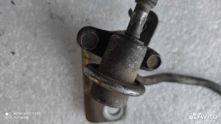 Регулятор давления топлива Nissan VQ25