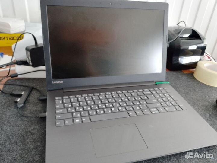 Lenovo ideapad 330-15AST