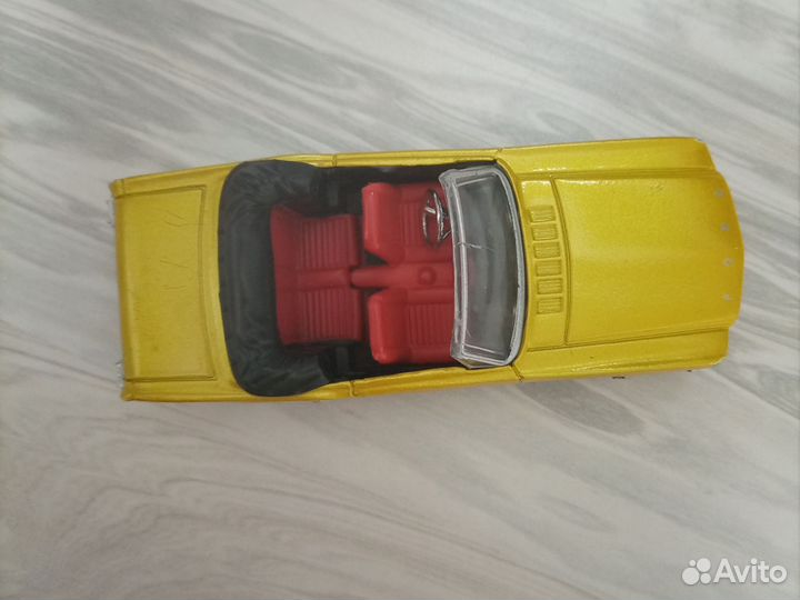 NewRay, Mustang convertible модель авто