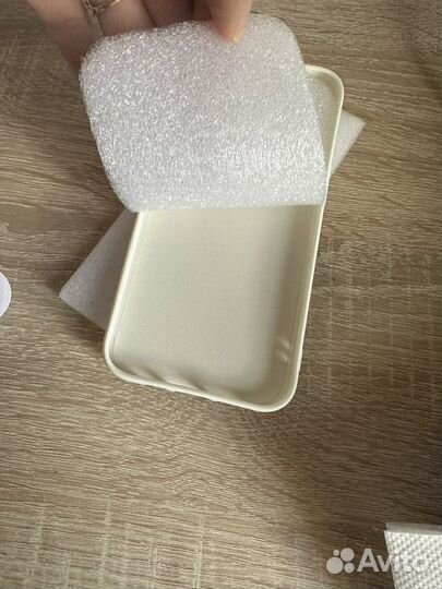 Чехол новый на iPhone 14