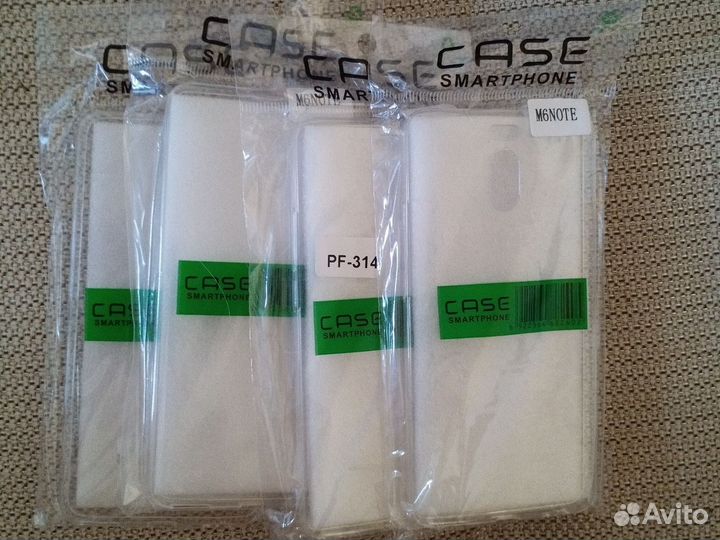 Чехол для iPhone 13