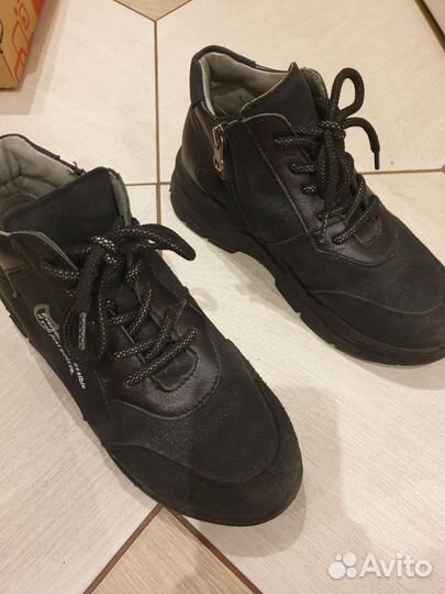 Ботинки демисезонные для девочки 35 размер