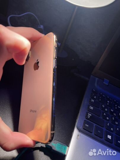 iPhone Xs, 64 ГБ