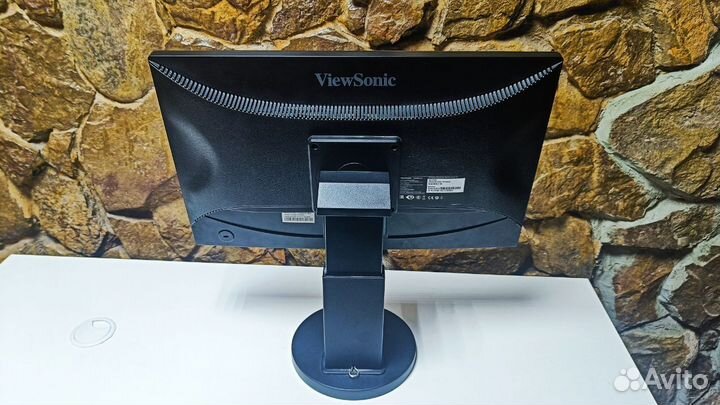 Монитор ViewSonic 22