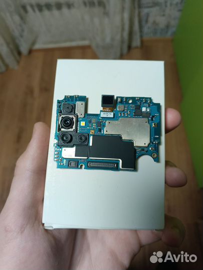 Запчасти на Samsung a51