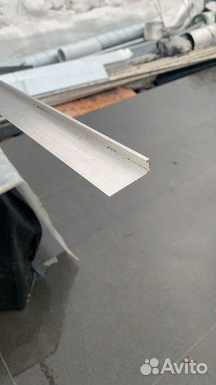 Планка алюминиевая