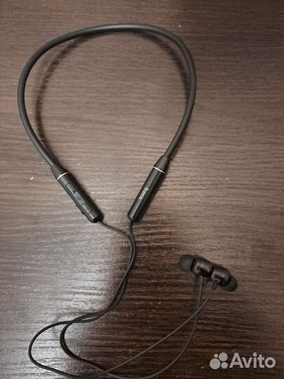 Беспроводные наушники