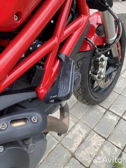Ducati monster 696 ABS