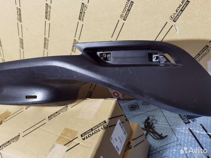 Юбка бампера задняя Toyota Camry 70