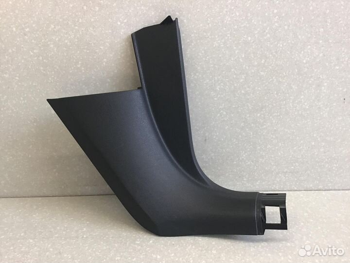 Накладка порога (внутренняя) Skoda Kodiaq 2017