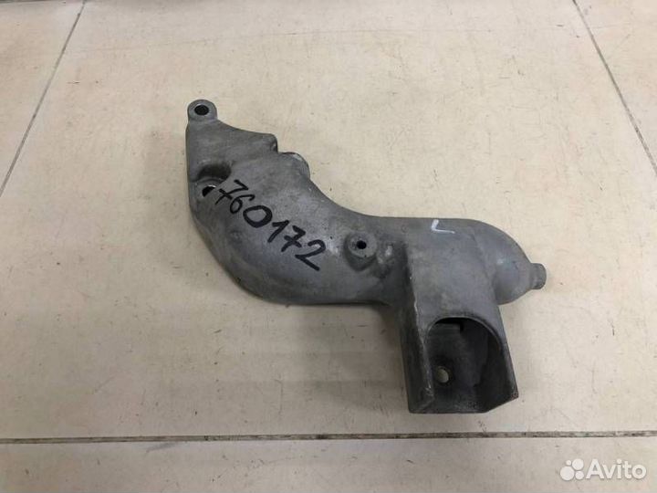 Кронштейн двигателя правый Peugeot 206 1998-2012